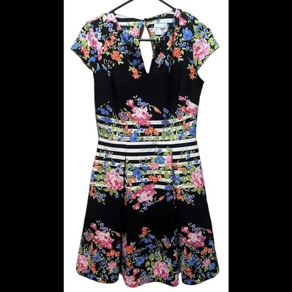 J Taylor floral dress size 6 fit and flare black with flowers‎ - Picture 1 of 3